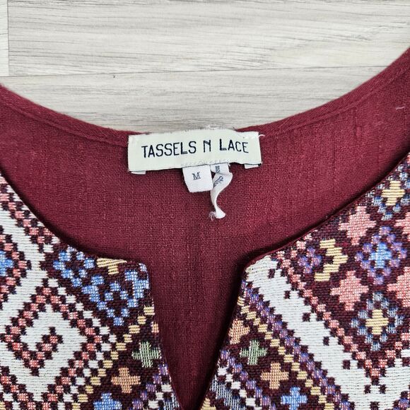 TASSEL N LACE Red Southwestern Tribal Embroidered Cotton Blouse Size Medium - Picture 3 of 7